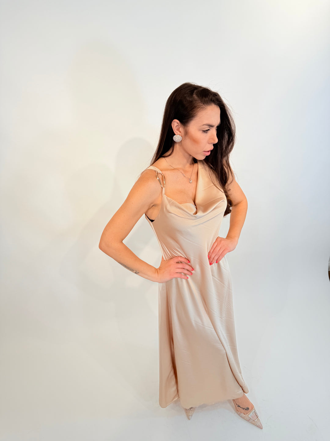 Abito Patricia Beige