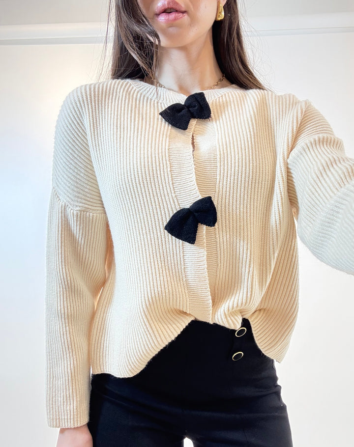Cardigan art F03