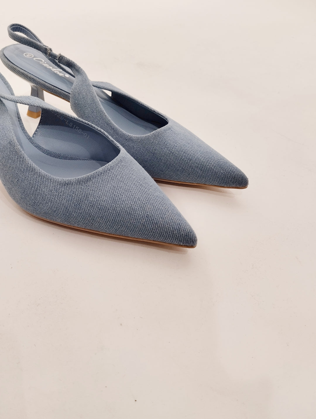 Scarpe art 2j2D